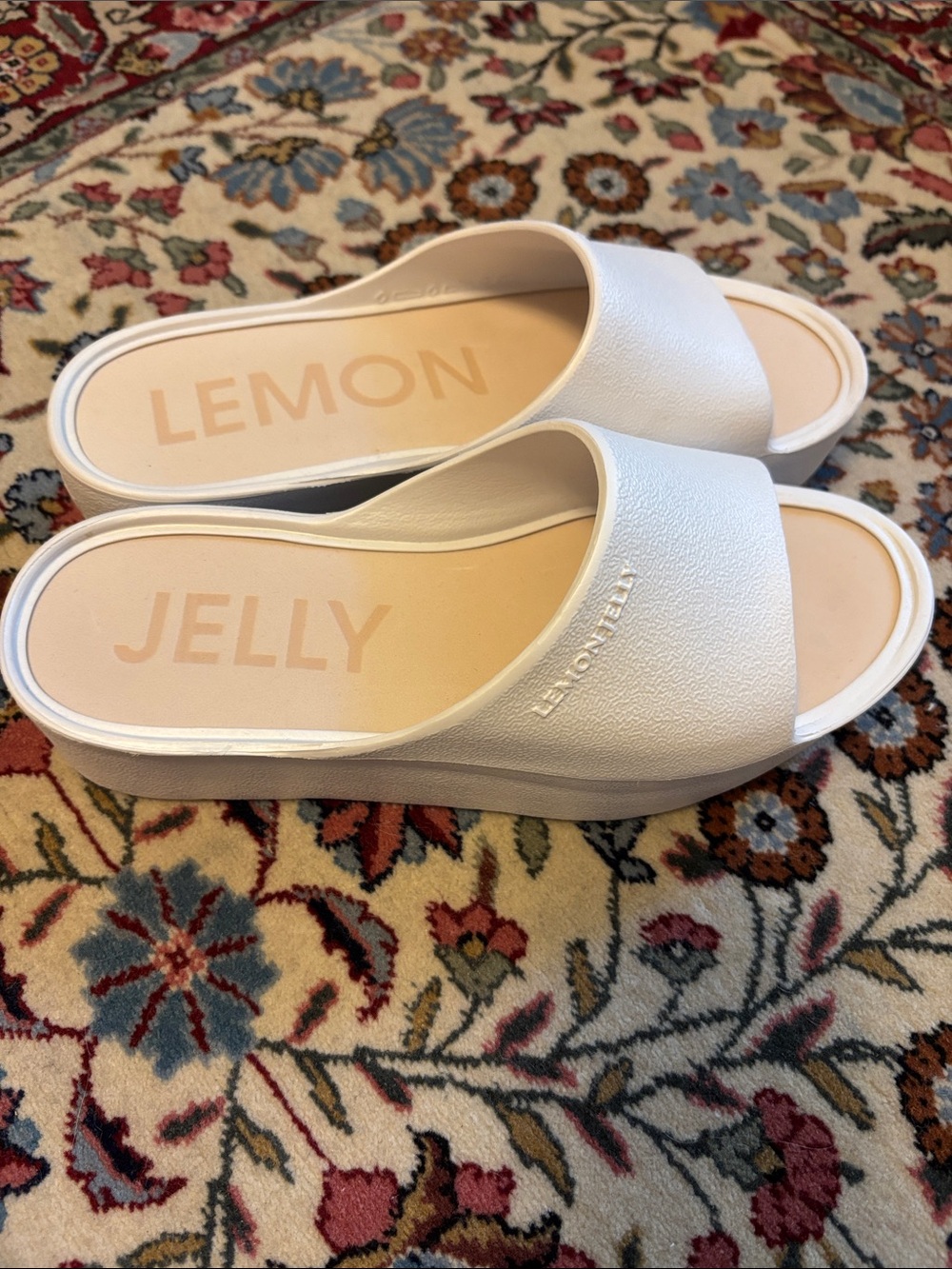 Lemon White Slide Platform Sandals